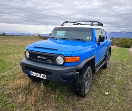 TOYOTA FJ CRUISER