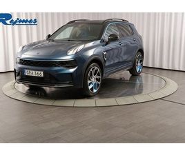 LYNK & CO 01 PHEV DRAG PANO 360KAM RATTVÄRME