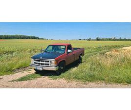 CHEVROLET C2500 PICKUP V8