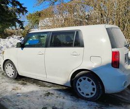 2009 WHITE TOYOTA SCION XB