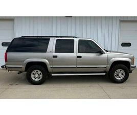 1999 GMC SUBURBAN K2500