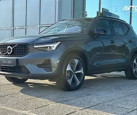 VOLVO XC40 B3 P PLUS DARK AT DCT...