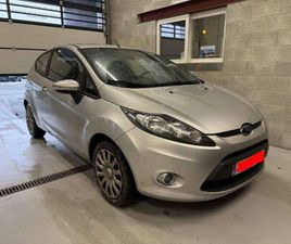 FORD FIESTA 1.2I 1ER PROPRIÉTAIRE GARANTIE 12 MOIS