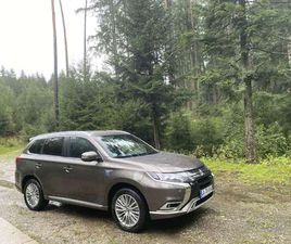 PHEV PLUS SPIRIT 4WD