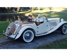 BEAUTIFULLY RESTORED 1953 MG TD CONVERTIBLE