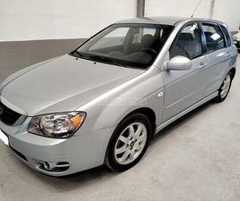 KIA - CERATO 1.6 DOHC LX