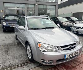 KIA - CERATO 2.0 CRDI LX