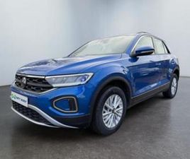② VOLKSWAGEN T-ROC LIFE*CARPLAY*CLIM AUTO*ATTELAGE*CAPTEURS AV — VOLKSWAGEN — 2EMEMAIN