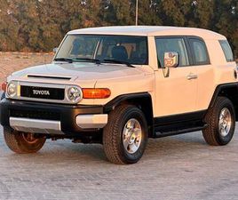 TOYOTA FJ CRUISER