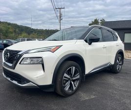 NISSAN ROGUE PLATINUM AWD* CARPLAY* SUNROOF* CAMERA* BLIND SPOT