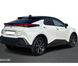 TOYOTA C-HR 2.0 HYBRID SQUARE COLLECTION