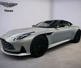 ASTON MARTIN DB12 COUPÉ / LIGHTNING SILVER / 360 CAMERA