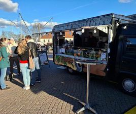 MERCEDES MB100 FOODTRUCK MERCEDES BENZ MB100 3,5T