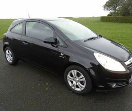 VAUXHALL CORSA 1.2 BLACK 2010 *LOW MILEAGE* GREAT CONDITION
