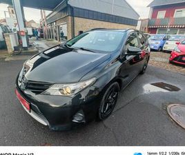 TOYOTA AURIS TOURING SPORTS
