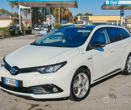 TOYOTA AURIS TOURING SPORTS TOYOTA AURIS TOURING SPORTS BLACK