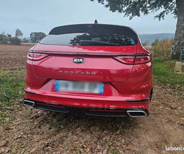 KIA PROCEED GT LINE PREMIUM