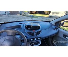 RENAULT TWINGO 1.2 8V