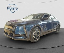 DS AUTOMOBILES N°8 ÉTOILE FWD 230PS ABSOLUT COMFORT/TECHNIK