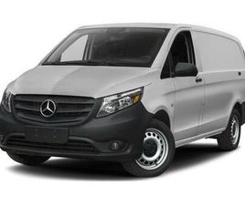 USED 2017 MERCEDES-BENZ METRIS BASE