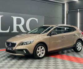 VOLVO V40 CROSS COUNTRY 2.0 D2 MOMENTUM AUTO