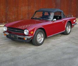 TRIUMPH TR6