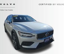 CERTIFIED 2025 VOLVO V60 CROSS COUNTRY B5 PLUS