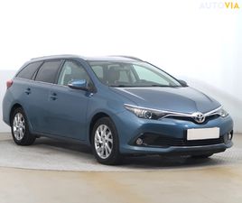 TOYOTA AURIS 1.2 TI, SERV.KNIHA, TEMPOMAT ZA 10 400 €