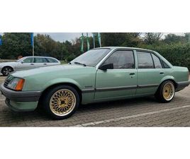 OPEL REKORD E2 LUXUS ZU VERKAUFEN AUS SAMM...