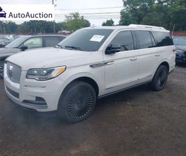 LINCOLN NAVIGATOR RESERVE 2022 3.5 BENZYNA 440KM