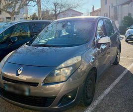 RENAULT SCENIC III 7PLS DIESEL MARRON 2009