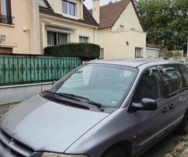 CHRYSLER VOYAGEUR 3 III 2.4 SE