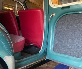 QUATRE CHEVAUX À VENDRE