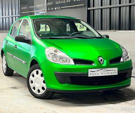 RENAULT CLIO RENAULT CLIO 3/ III GÉNÉRIQUE / 1.5 CDI 70 CH / ENTRETIENS À JOURS