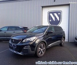 PEUGEOT 5008 PEUGEOT 5008 130 CH EAT8 ALLURE - 1ÈRE MAIN - GARANTIE 6 MOIS