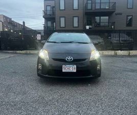 TOYOTA PRIUS THREE 2010
