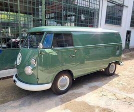 VOLKSWAGEN T1 PANEL SPLIT WINDOW – 1964