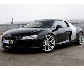 2009 AUDI R8 V8