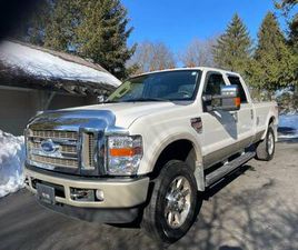 2010 FORD F-350 SUPER DUTY KING RANCH LARIAT CREW CAB, WITH AN 8’ BED