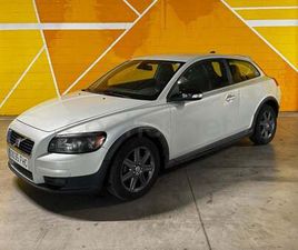 VOLVO C30 VOLVO C30 2.0D MOMENTUM