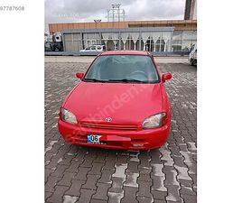 TOYOTA STARLET 1.3 XS