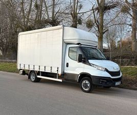 CAMION IVECO BÂCHER AVEC HAYON