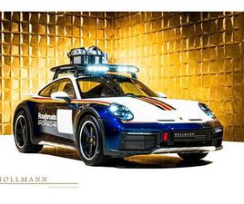 PORSCHE 911 DAKAR + RALLYE DESIGN PACKAGE + ROOF RACK