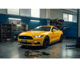 GRANDE TAVOLO SCRIVANIA LEGNO MASSELLO INTAGLIATO