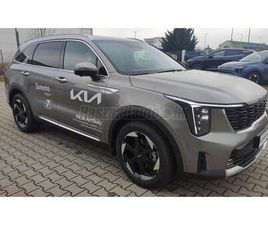 KIA SORENTO PLATINUM PRO S&S HEV HYBRID TESZATUTÓ KÉSZLETRŐL ÁTVEHETŐ. AKÁR NYÍLT VÉGŰ LÍZIN