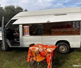 FOURGON AMÉNAGÉ VOLKSWAGEN