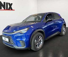 LEXUS LBX 1.5 HYBIRD KOMFORTPAKET LED KLIMA