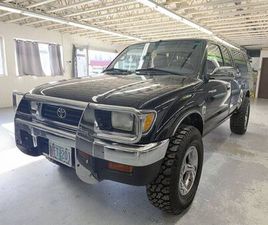 TOYOTA TACOMA
