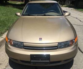 2001 CLASSIC SATURN SL2 REALLY NICE 53K MILES