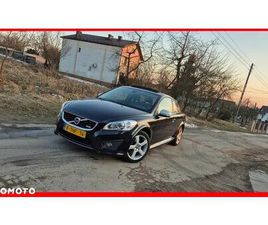 VOLVO C30 D4 VOLVO C30 D4 R-DESIGN